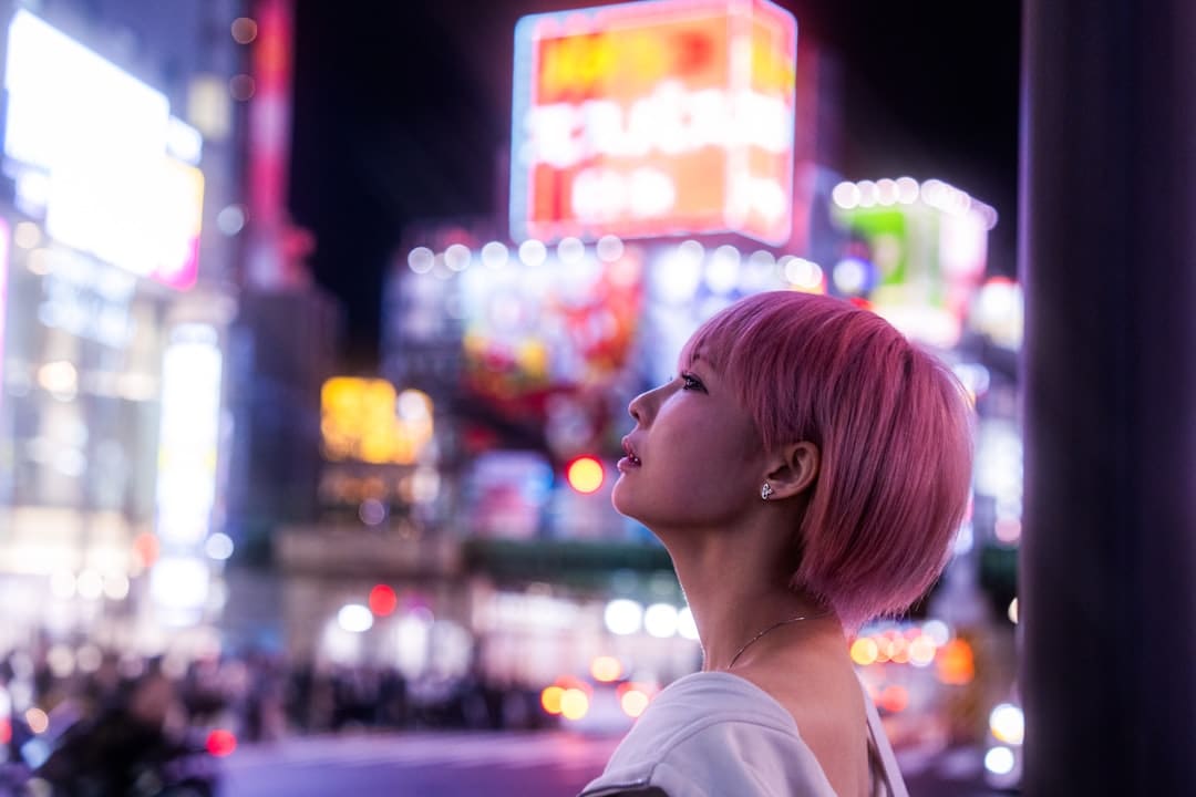 单依纯星空眼妆教程来了 2025舞台妆天花板